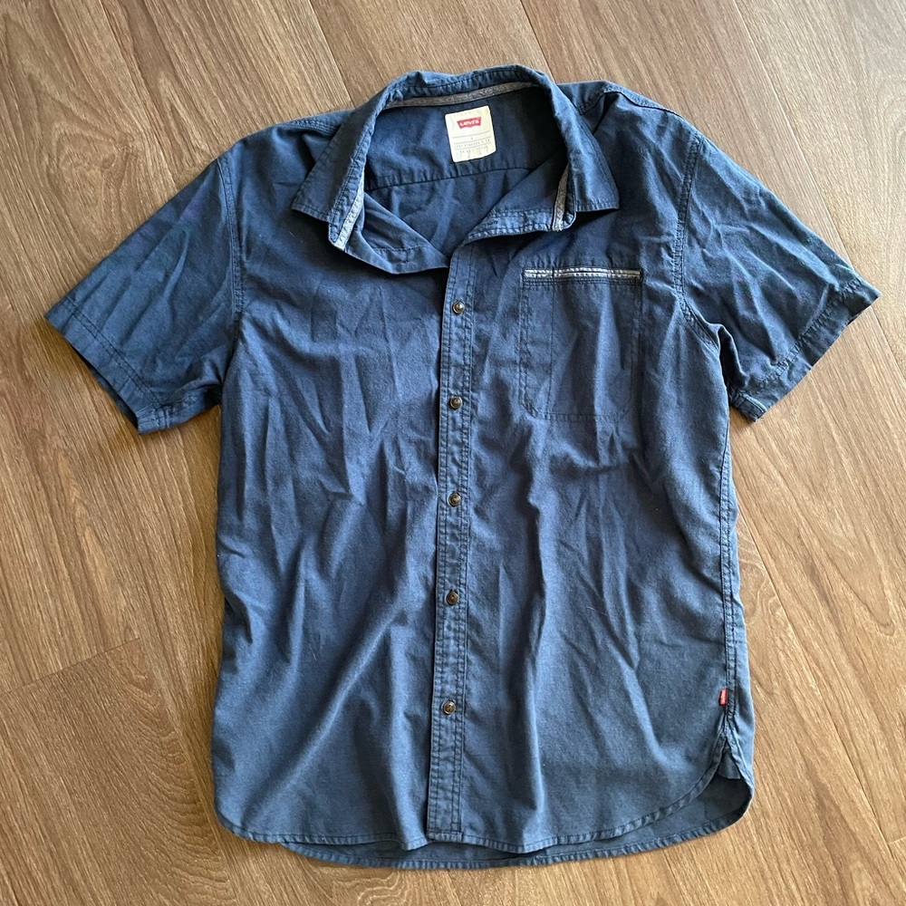 Men’s Levi Single Pocket Short Sleeve Cotton Button down